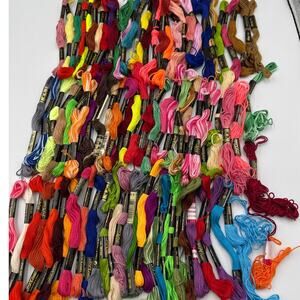 Embroidery Floss Thread Lot of 86 Pieces 7oz Multi Brands DMC JP Coats Cross